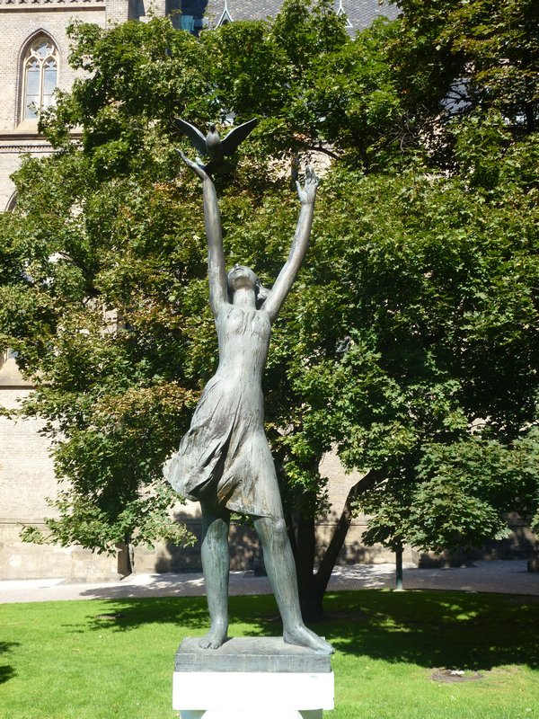 Prague sculpture 1