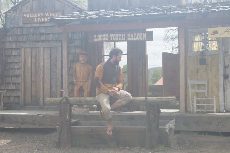 Loose Tooth Saloon
