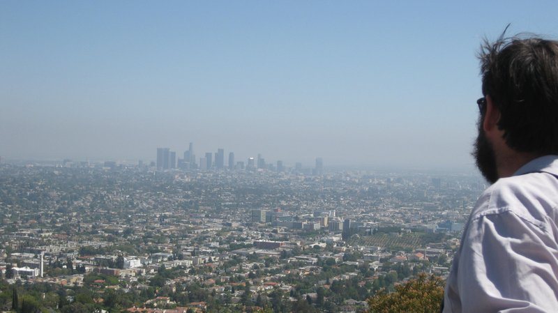 Modern-day Kong overlooks smoggy LA