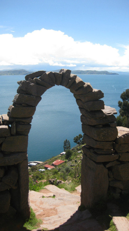 Arch on Isla Taquile