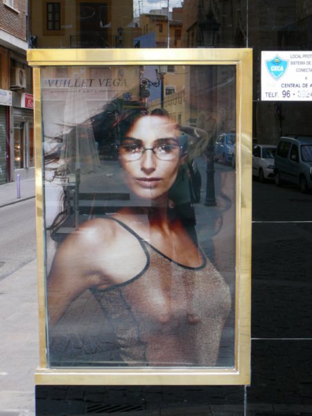 Valencia - Ad for glasses