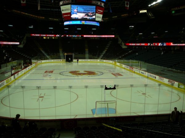 Calgary Hitmen Ice Hockey Game (2)