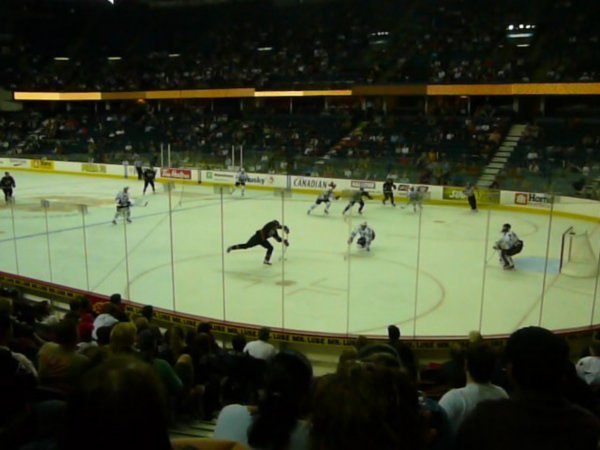 Calgary Hitmen Ice Hockey Game (76)