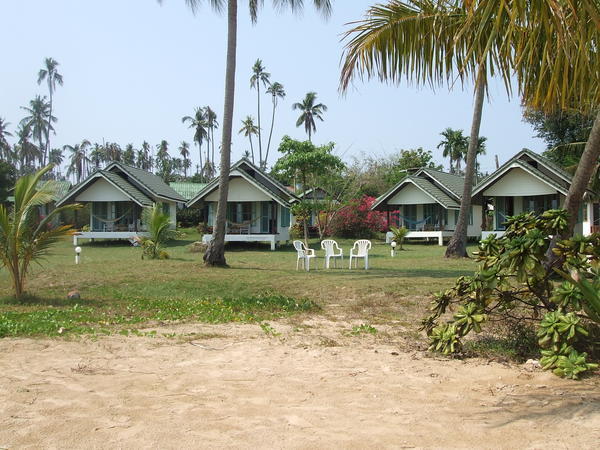 Holiday Beach Resort on Ko Mak