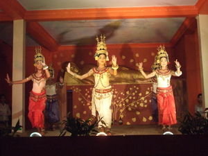 Aspara dancers