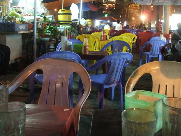 A beer hoi street bar in Haiphong