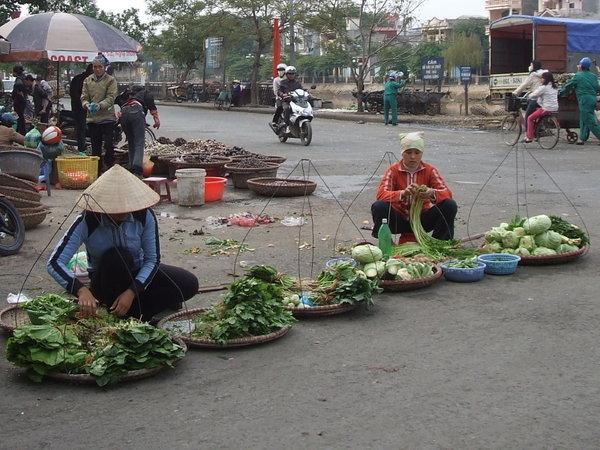 Women selling vegetables