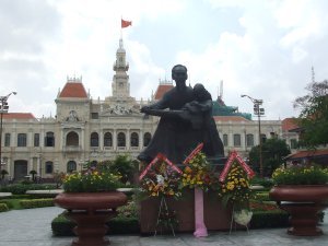 Ho Chi Minh guarding the Government building