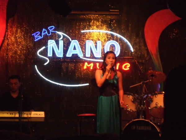 Singer in Nano music