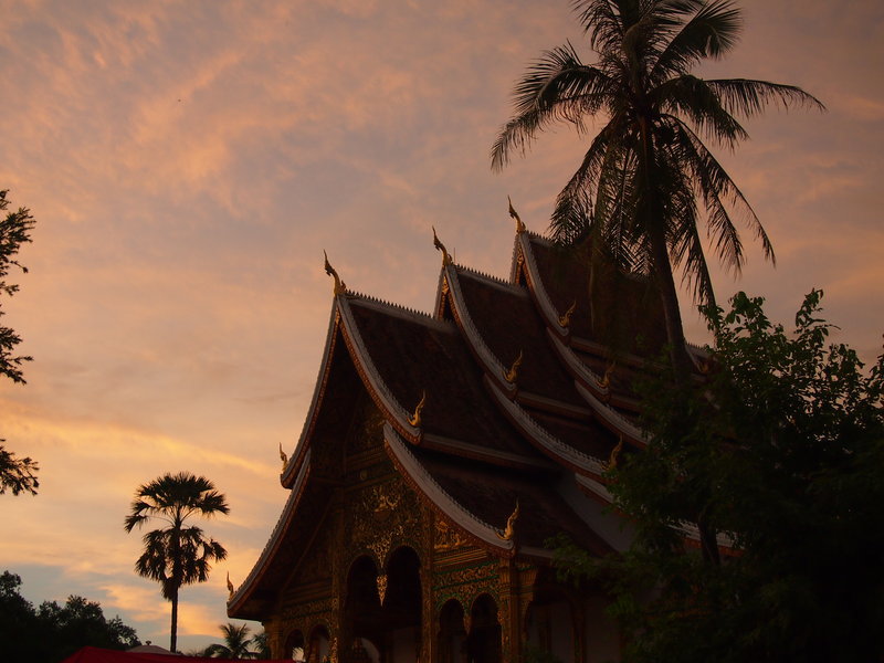 Sunset over the Wat