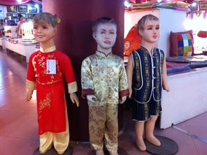 Scary child mannequins 