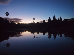 Breaking dawn at Angkor Wat