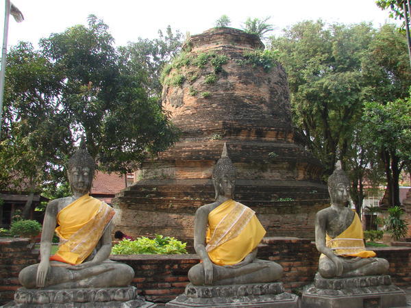 Even more buddhas