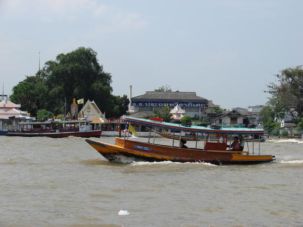 One of the many river taxis