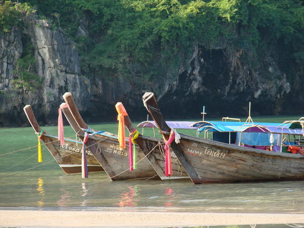 Longtail Boats