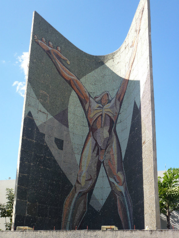 Revolution Monument 