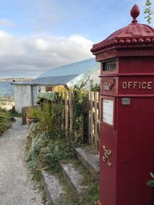Smallest Post Office Ever, Iona
