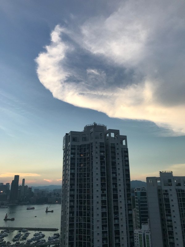 Interesting cloud formation