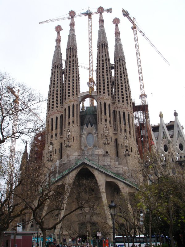 037. La Sagrada Familia