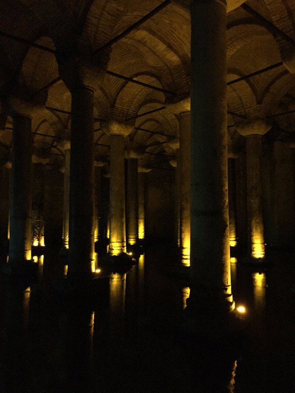 Basilica Cistern (was built to hold 100,000L)