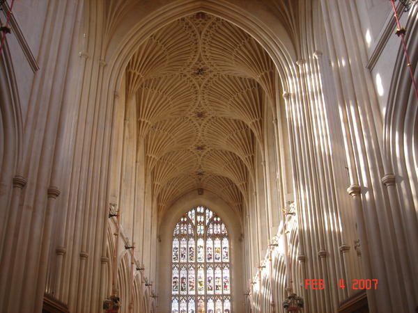 inside Bath Abbey