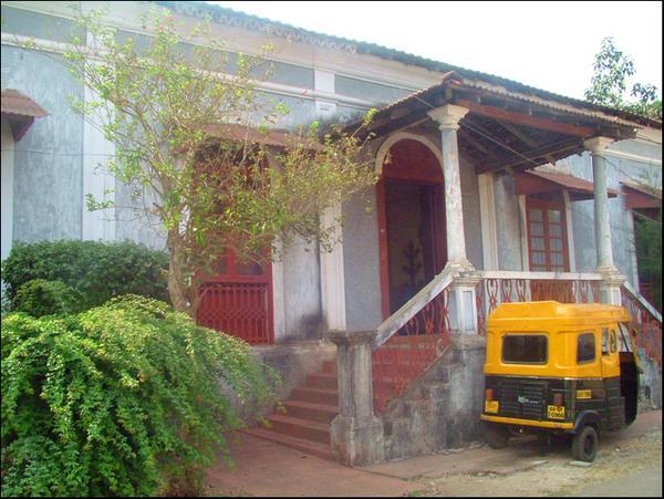 Old Portugese house