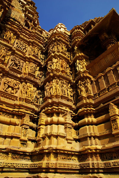 kandariya-mahadev temple