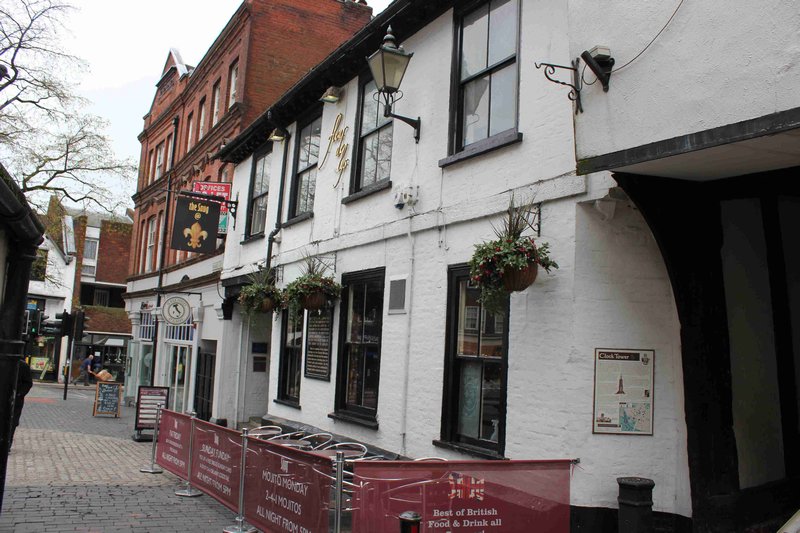 Fleur de Lys : oldest pub in UK?