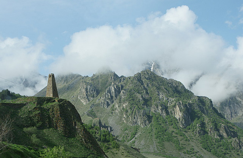 More mountains and a watchtower 