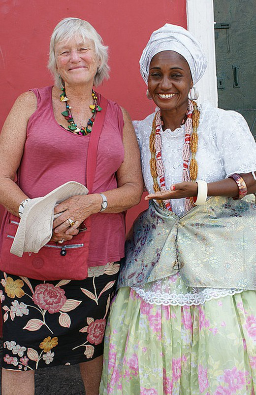 A lady dressed in typical SAlvador fashion