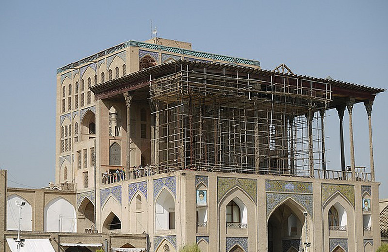 Kakh-e Ali Qapu (palace)