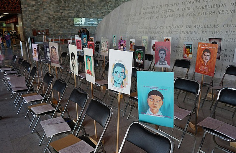 In Memory of the missing 43 students