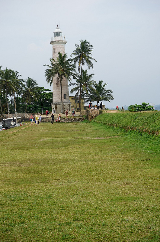 the oldest lighthouse in Sri Lana