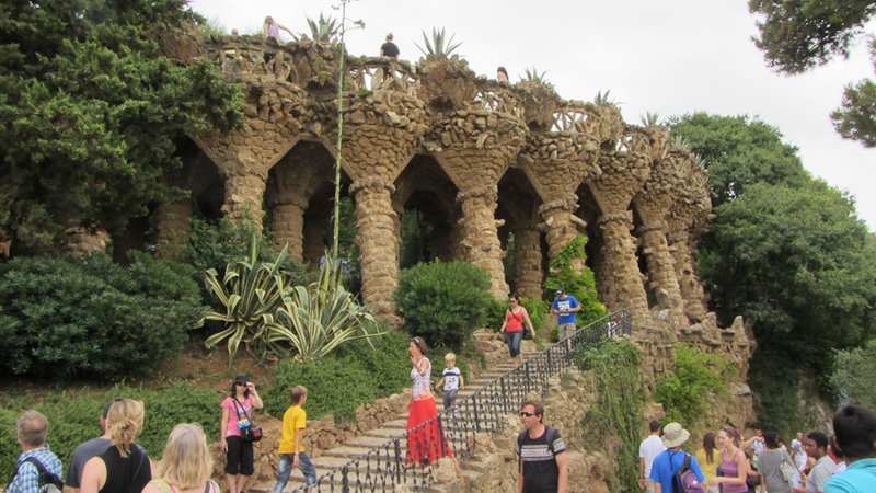 More Gaudi craziness