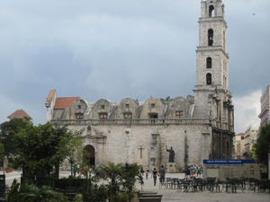 Habana Plaza de San Fransico