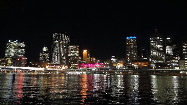 Brisbane at night 
