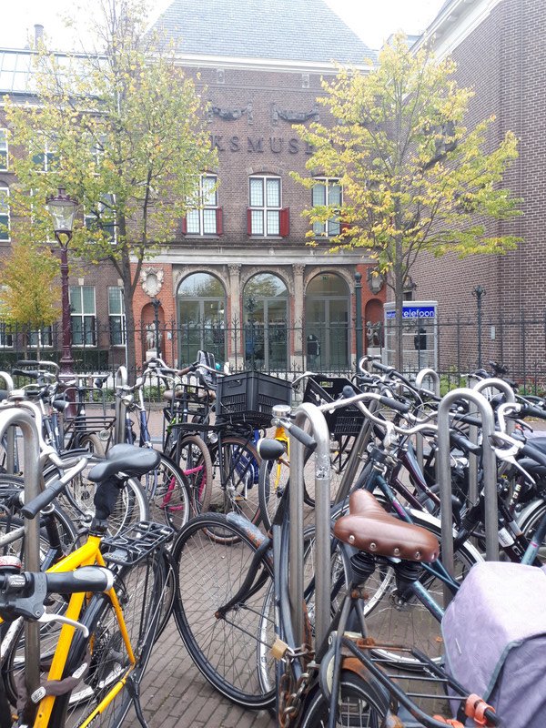 Rijksmuseum with bikes!