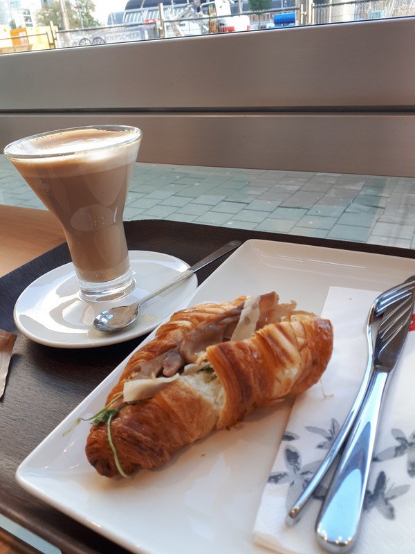 Caffe latte and croissant