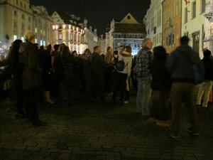 Waiting for the hourly astronomical clock show
