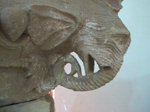 elephant head column