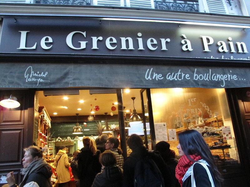 Where I bought my macaroons in Montmartre