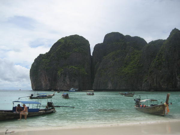Koh Phi Phi - The Beach