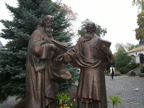 Statue of 2 Priests on Monastery grounds