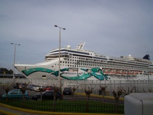 Cruise Ship-Norwegian Jade