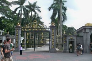 Gate to Grand Palace