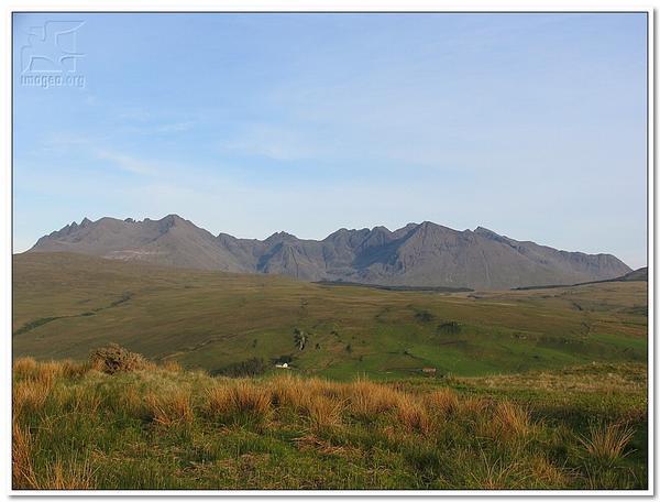 Cuillin Hill from road A863, Skye island