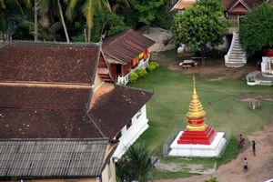 Phou Si Hill 10