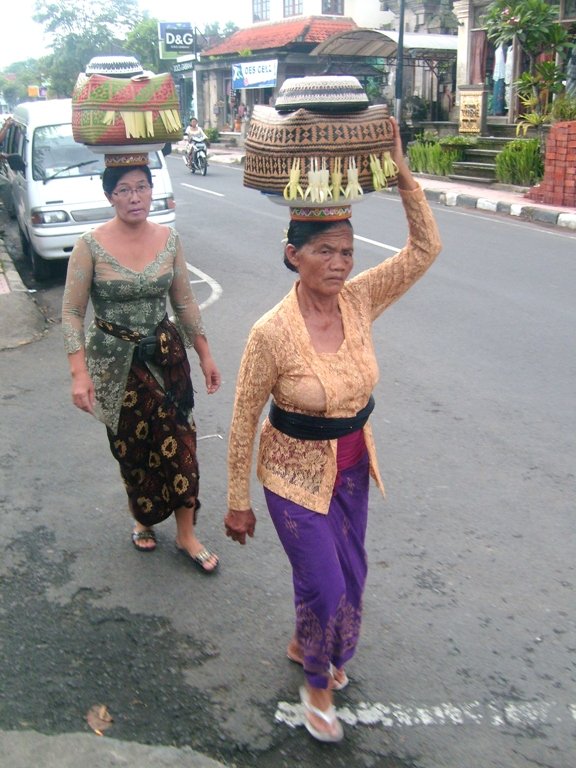 Balinese Women 3