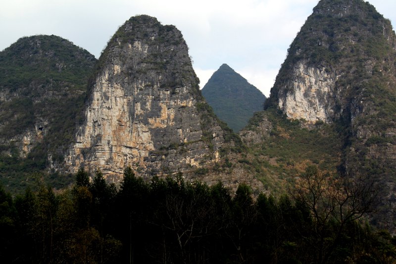 Guilin Mountains and River Cruise 12
