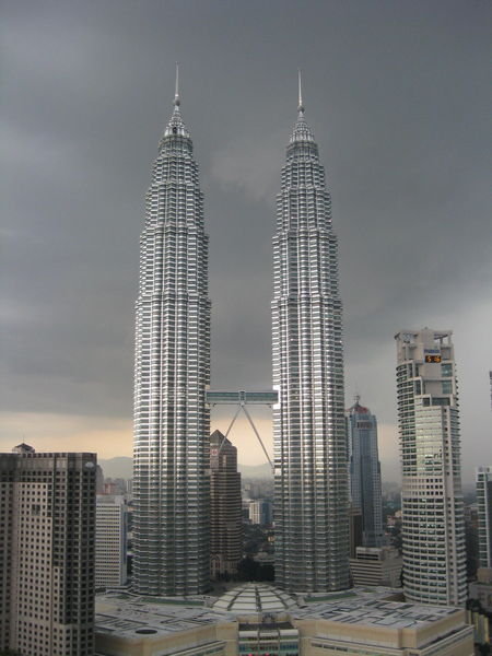 The Petronas Towers on a gloomy afternoon